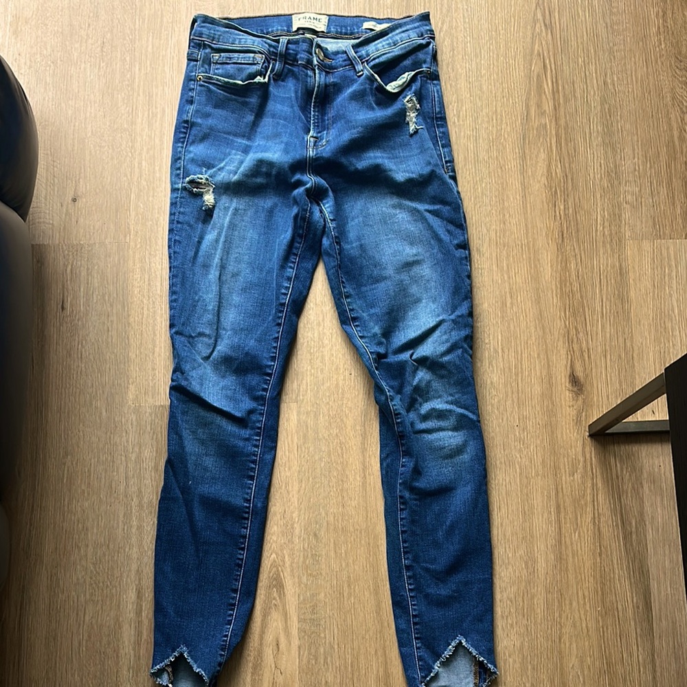 Le Frame Denim ~ Le Skinny De Jeanne 30